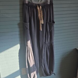 SHEIN Gray Joggers with Cream Drawstring